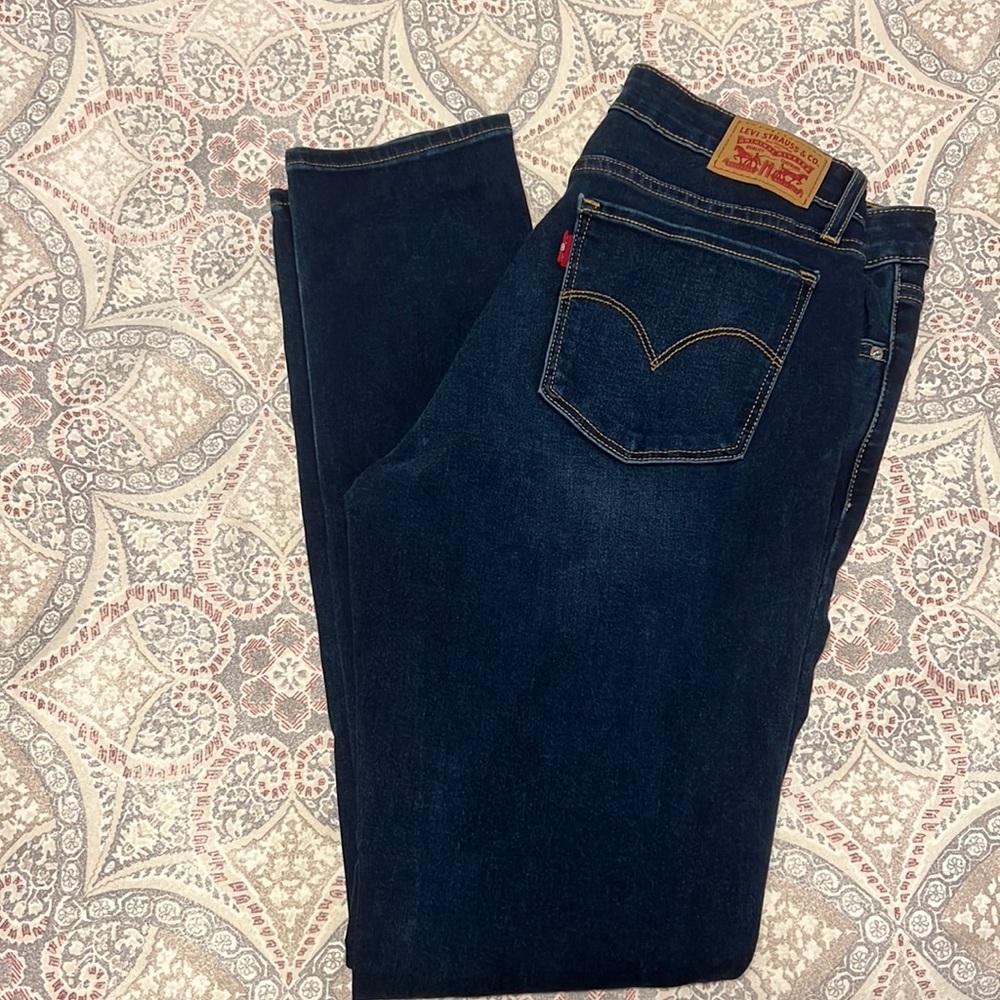 Levi’s 711 Skinny Jeans - Size 30